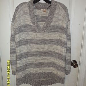 DKNY JEANS Gray Sweeter